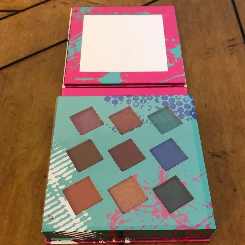 Hank & Henry Living in Color Eyeshadow Palette